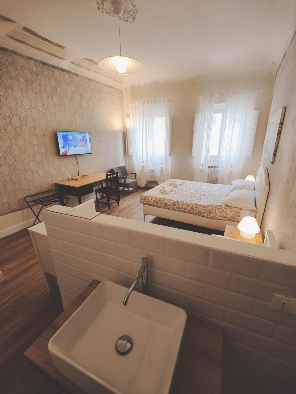 Amazing Florence Guest Room מראה חיצוני תמונה